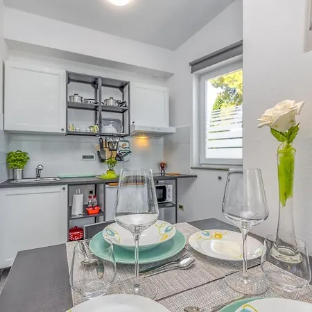 게스트하우스 Maximilian&stela 포레치