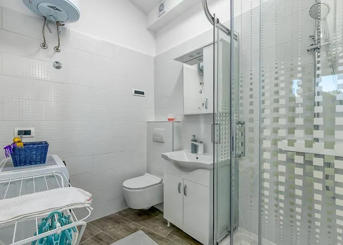 Maximilian&stela 招待所 4*