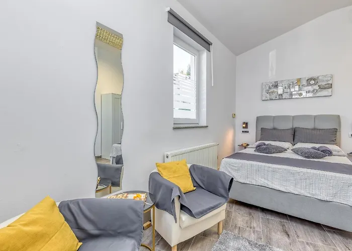 Maximilian&stela Gostinjska kuća